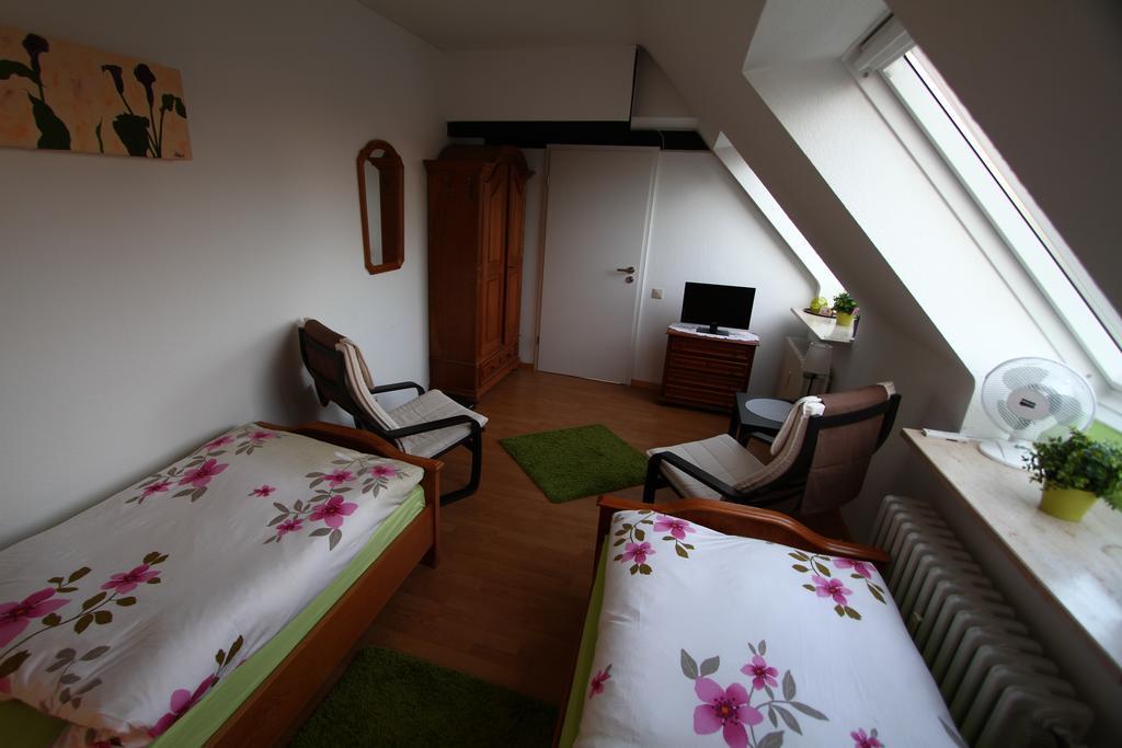 Christianes Gaestehaus Düsseldorf Exterior foto